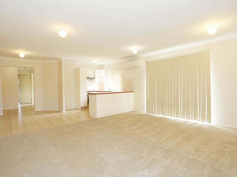 10/12 Collins Street, Brassall QLD 4305