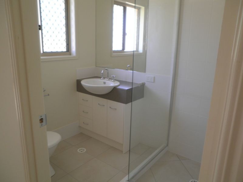 19 Aspinall Street, Leichhardt QLD 4305