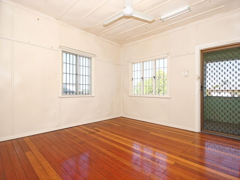 36 Idolwood Street, Eastern Heights QLD 4305