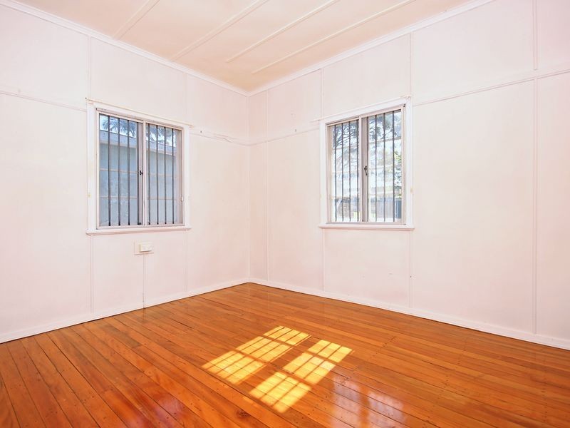 36 Idolwood Street, Eastern Heights QLD 4305