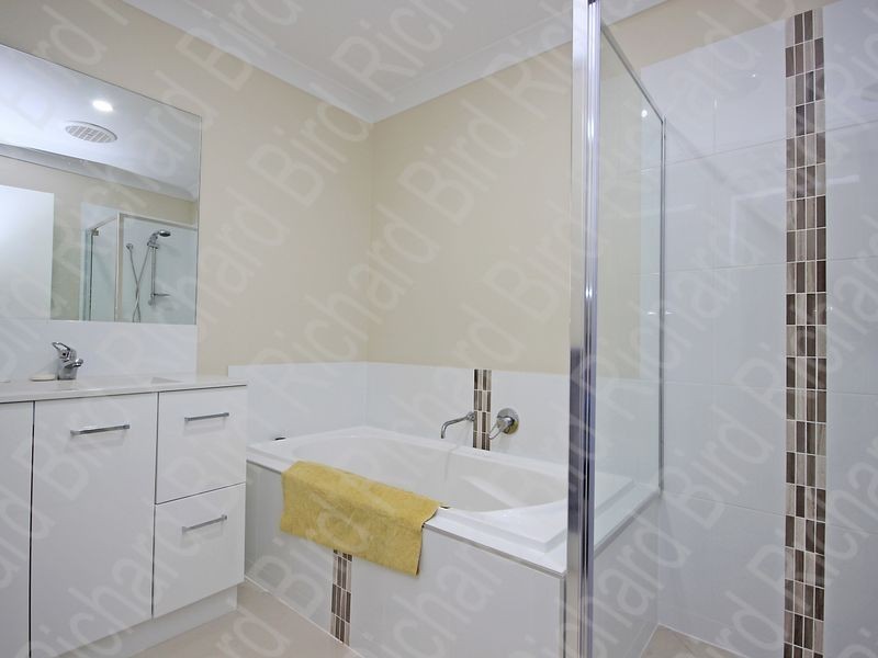 40 Lacewing Street, Rosewood QLD 4340