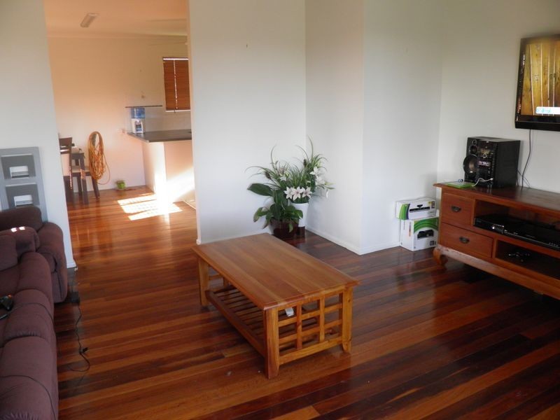 11 Gibbs Street, Churchill QLD 4305