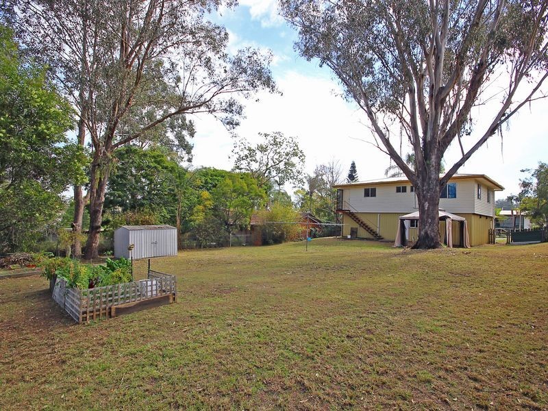 42 Goondoola Street, Redbank Plains QLD 4301