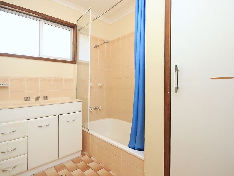 42 Goondoola Street, Redbank Plains QLD 4301