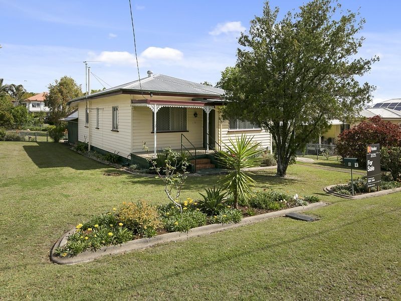 4 Bird Street, Bundamba QLD 4304