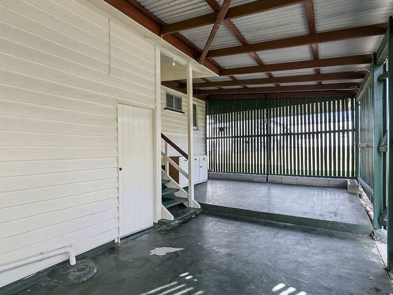 4 Bird Street, Bundamba QLD 4304