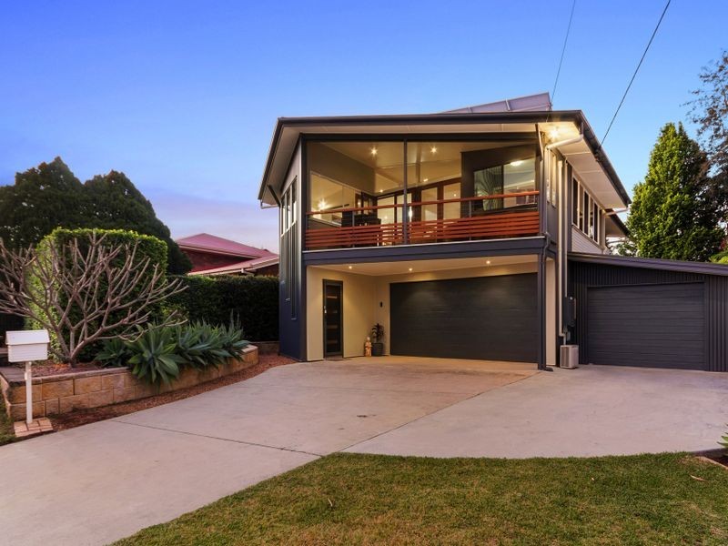 14 Jackson Street, Eastern Heights QLD 4305