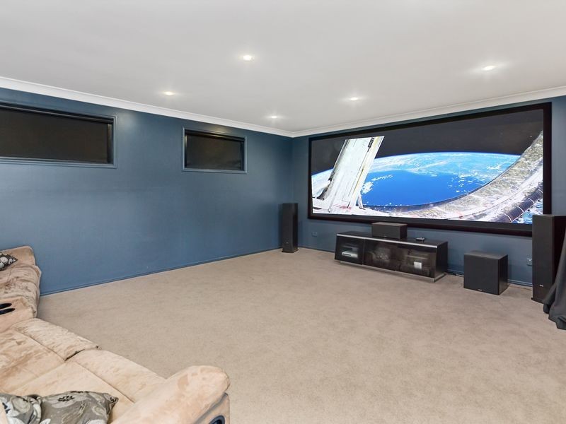 14 Jackson Street, Eastern Heights QLD 4305