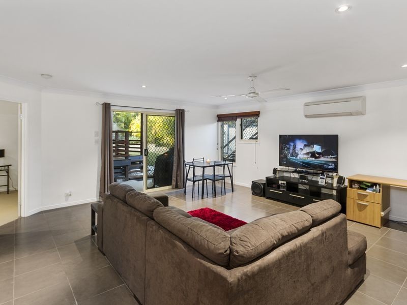 14 Jackson Street, Eastern Heights QLD 4305