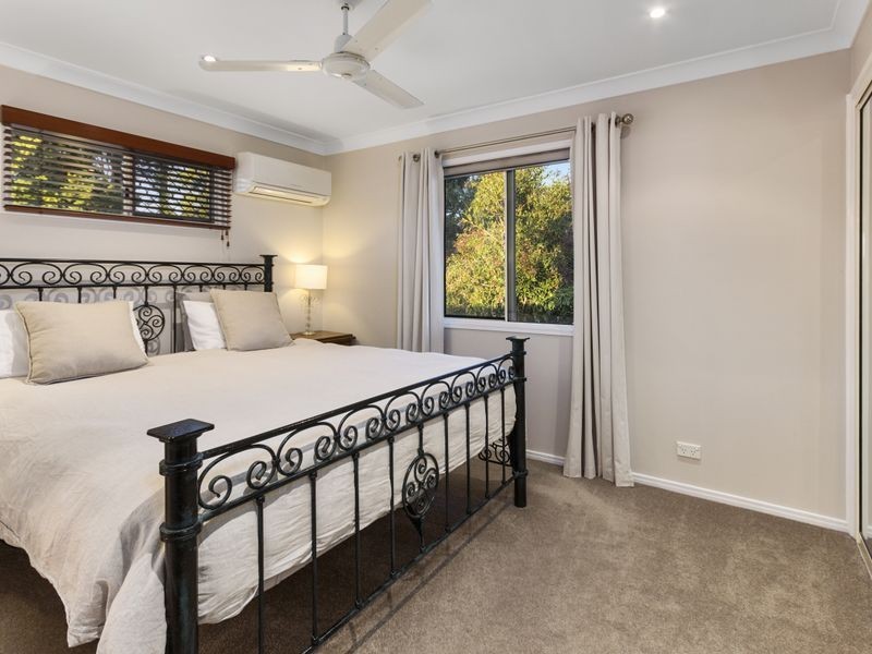 14 Jackson Street, Eastern Heights QLD 4305