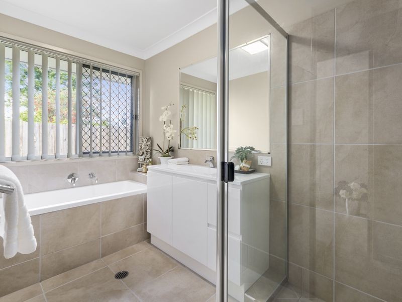26A Walsh Street, Newtown QLD 4305