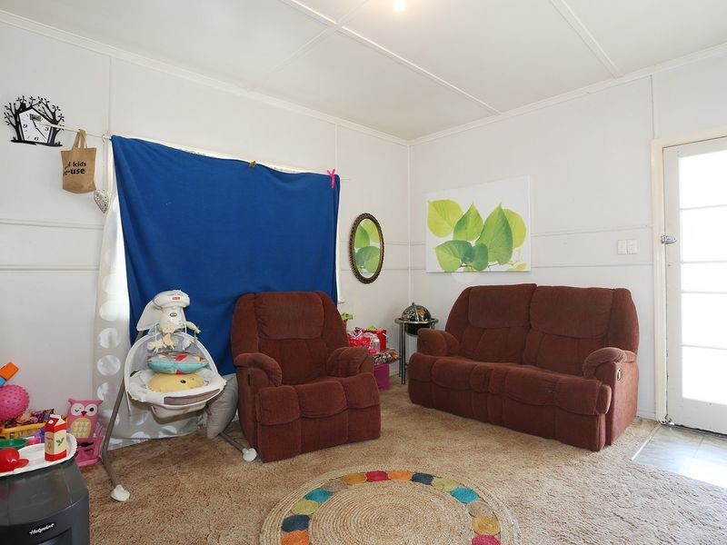 202 Glebe Road, Booval QLD 4304