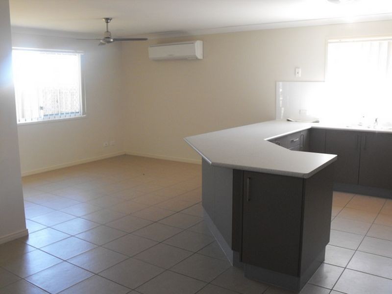 34 Ronayne Circle, One Mile QLD 4305