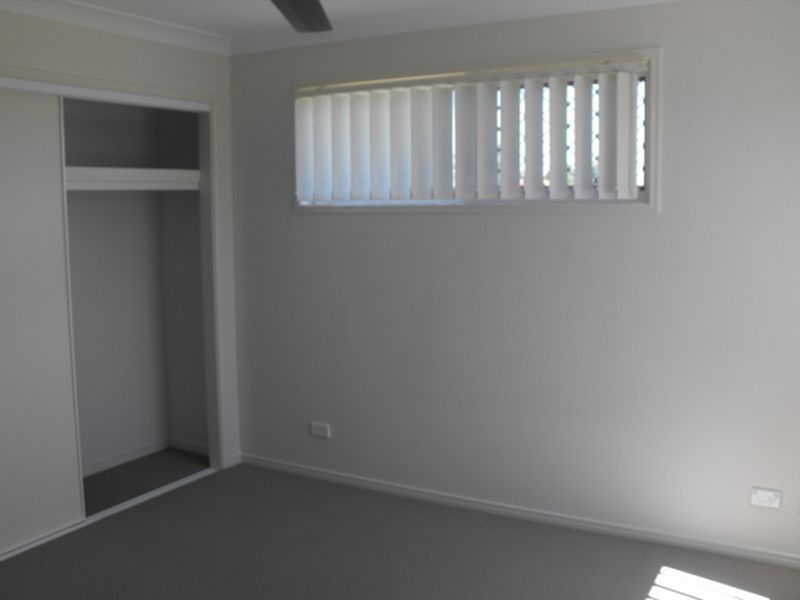 34 Ronayne Circle, One Mile QLD 4305