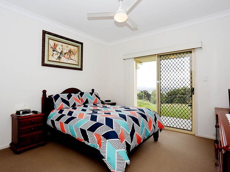 141 Strasburgs Road, Lark Hill QLD 4306