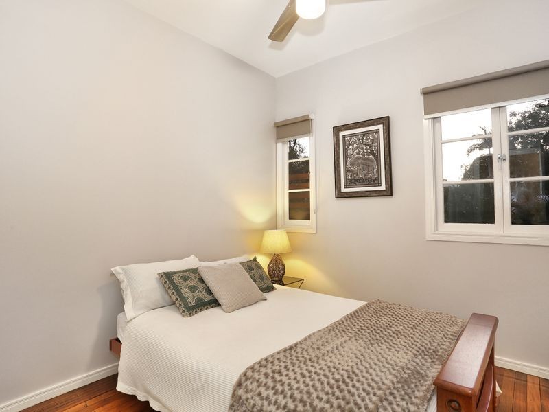 25 Park Street, Ipswich QLD 4305