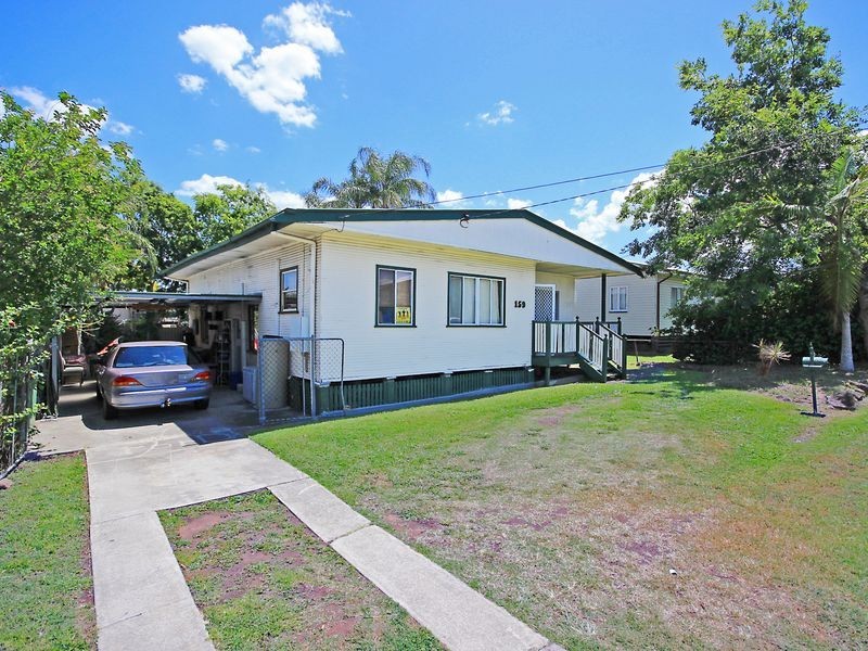 159 South Station Road, Silkstone QLD 4304