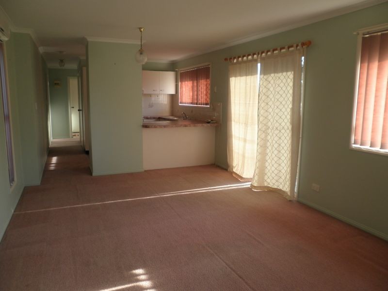 2/19 Cocos Place, Raceview QLD 4305