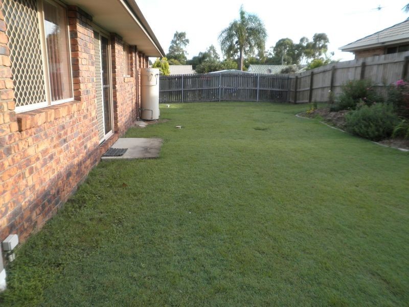 2/19 Cocos Place, Raceview QLD 4305