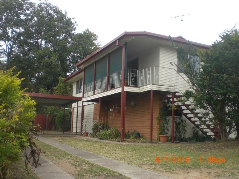 22 McMillan, Churchill QLD 4305