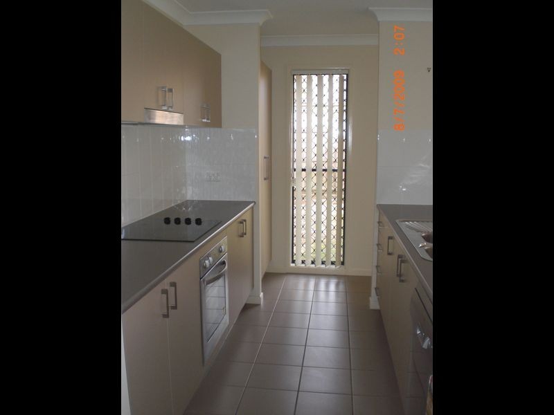 11 Acacia Close, Raceview QLD 4305