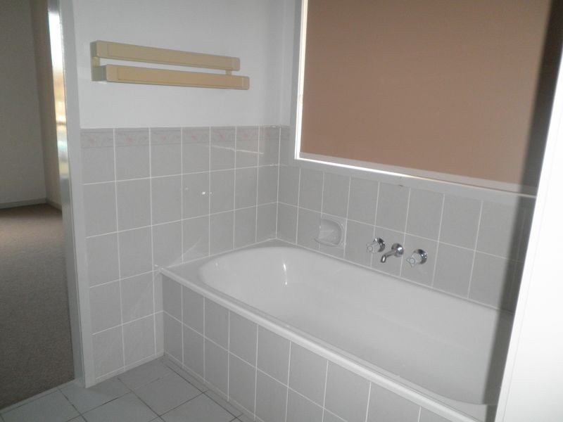 13 Toft Drive, Raceview QLD 4305