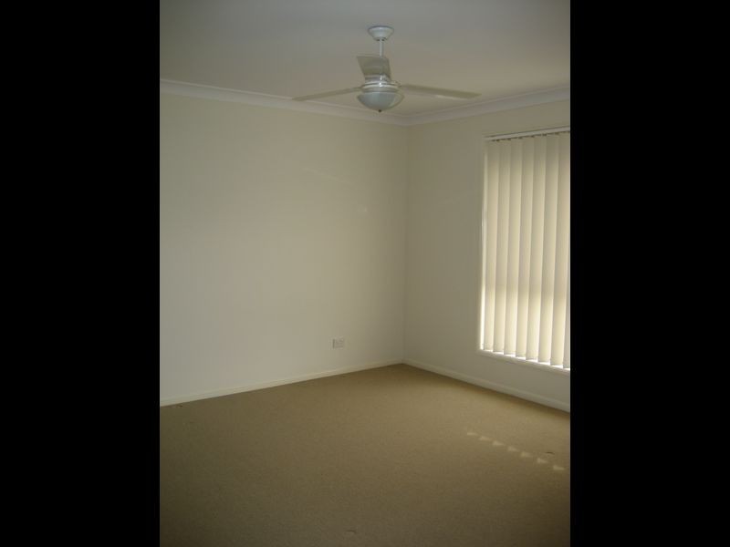 5 Tulipwood Close, Brassall QLD 4305