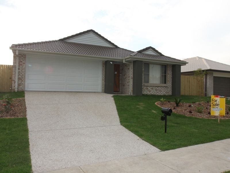 6 Tunstall Place, Brassall QLD 4305