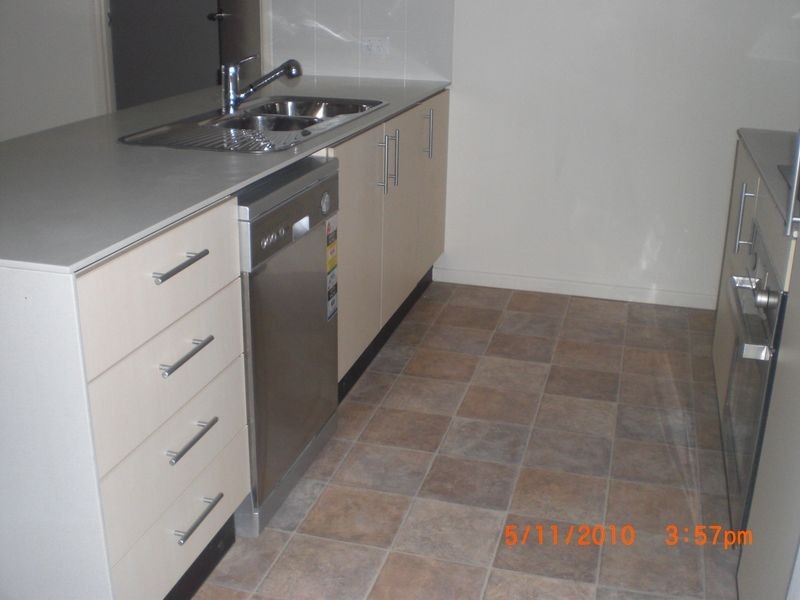 1/7 Explorer, Raceview QLD 4305