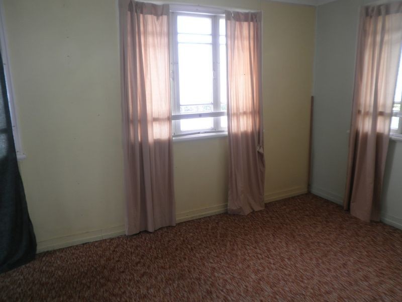 13 Blackwood Street, East Ipswich QLD 4305