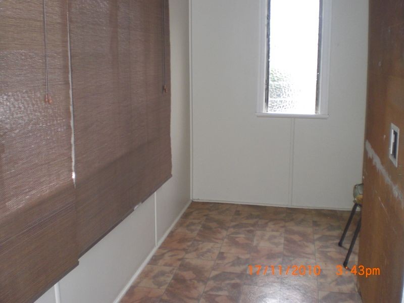 4b Barrett, East Ipswich QLD 4305