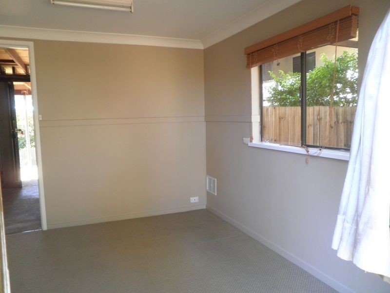 2 Ohanlon, Woodend QLD 4305