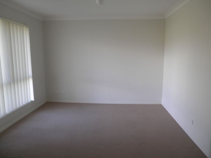 72 Anna Drive, Raceview QLD 4305