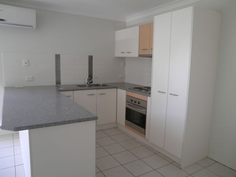 72 Anna Drive, Raceview QLD 4305