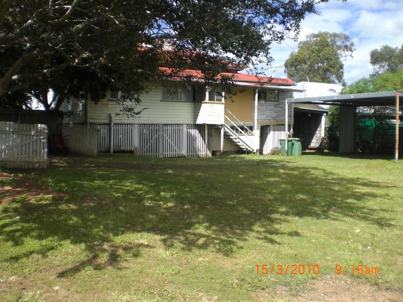 24 Wattle Street, Booval QLD 4304