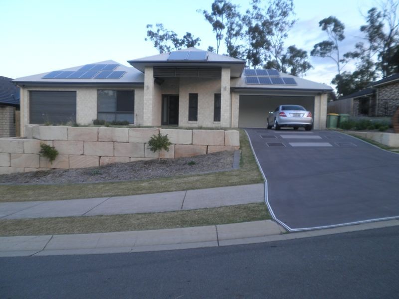16 Shamrock Court, Chuwar QLD 4306