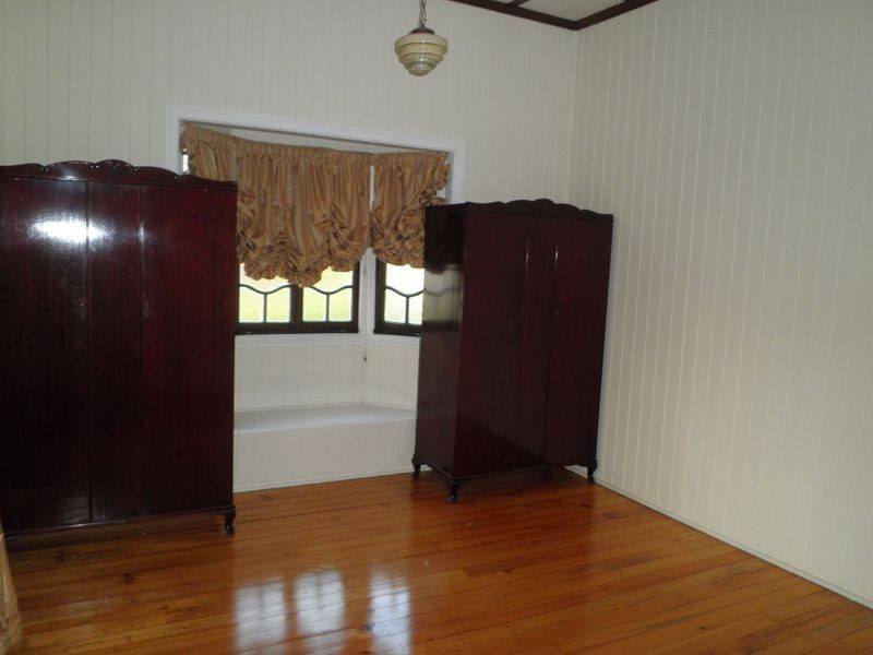 10a Syntax Street, Sadliers Crossing QLD 4305