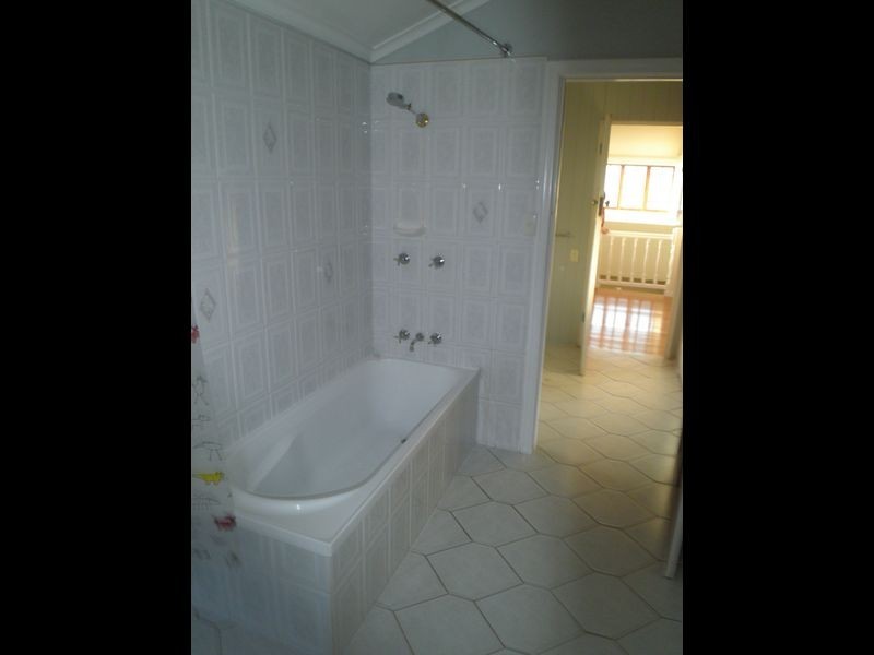10a Syntax Street, Sadliers Crossing QLD 4305