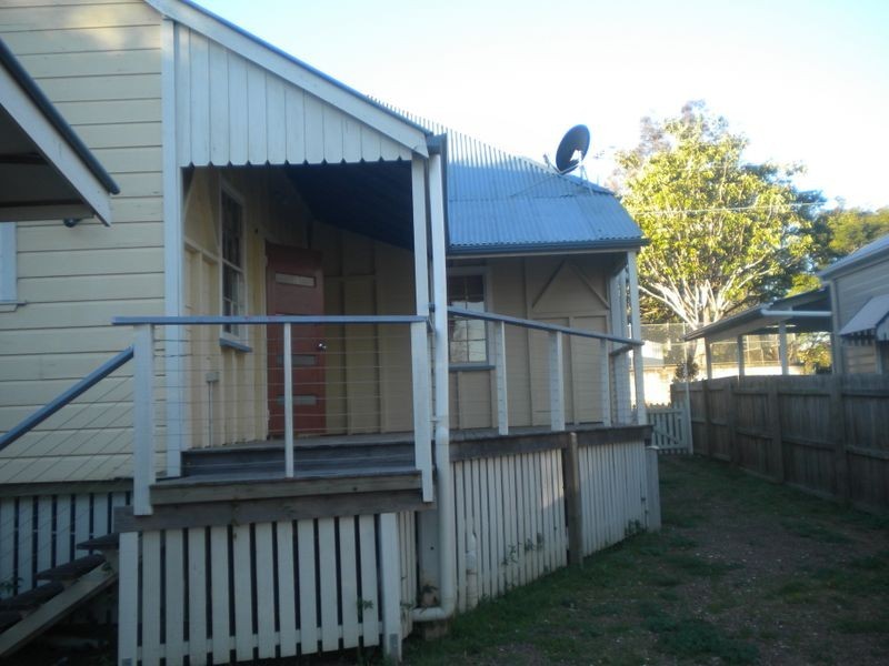 14 Syntax Street, Sadliers Crossing QLD 4305