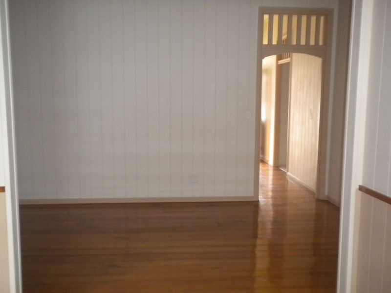 14 Syntax Street, Sadliers Crossing QLD 4305