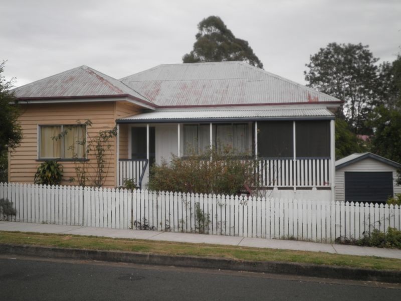 46 Alexandra Street, North Booval QLD 4304