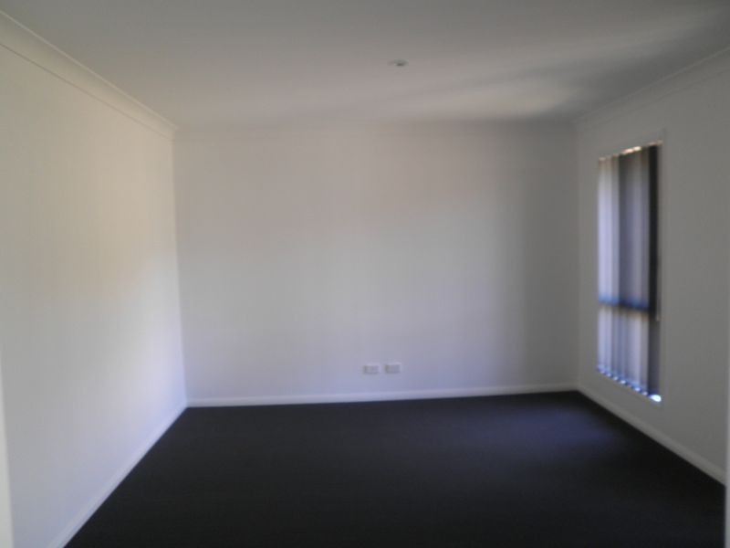 20 Amarni Avenue, Wulkuraka QLD 4305