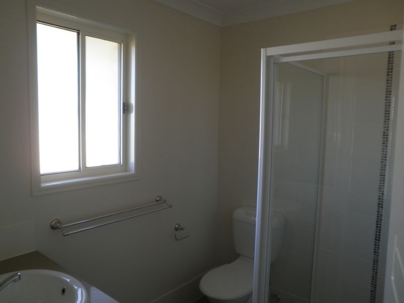 34 Atlantic Drive, Brassall QLD 4305