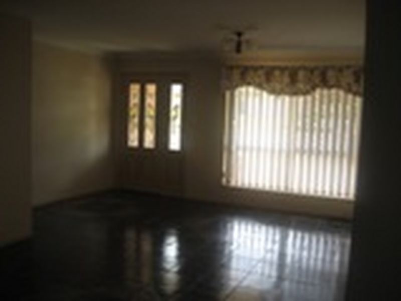 7 Oregon Close, Yamanto QLD 4305