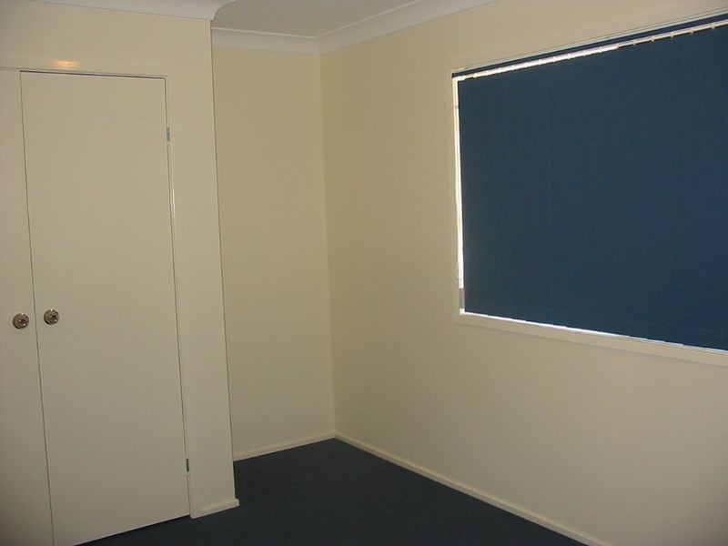 2/22 Brisbane Road, Dinmore QLD 4303