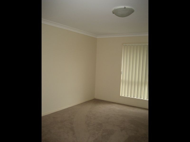 93 Anna Drive, Raceview QLD 4305