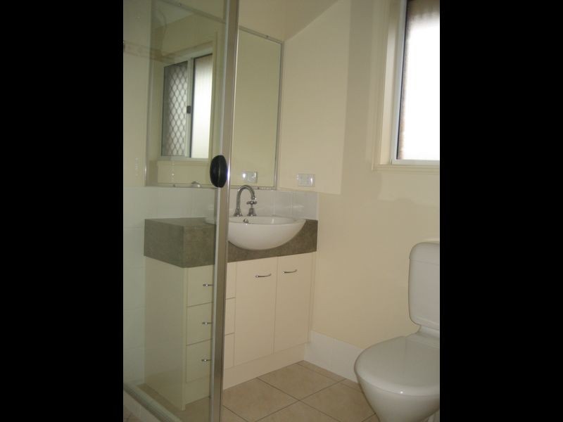 93 Anna Drive, Raceview QLD 4305