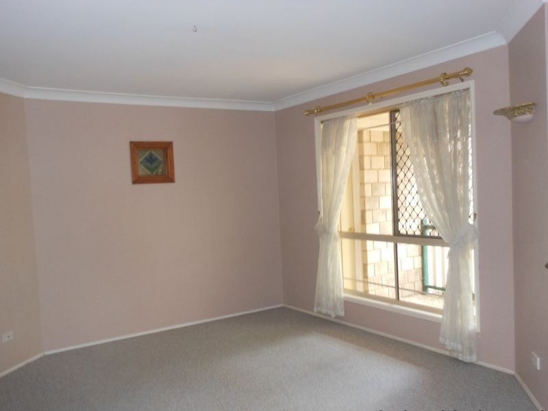 14 Peppercorn Place, Flinders View QLD 4305