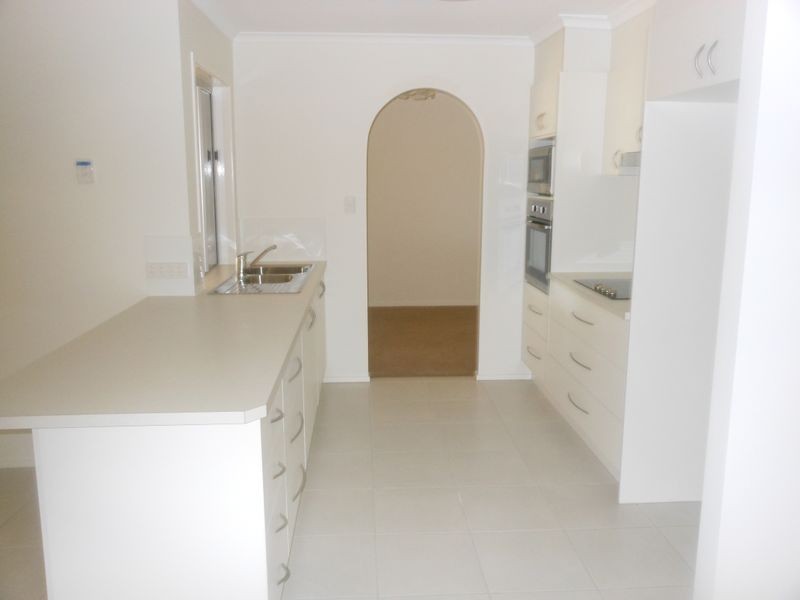 131 Moores Pocket Rd, Moores Pocket QLD 4305