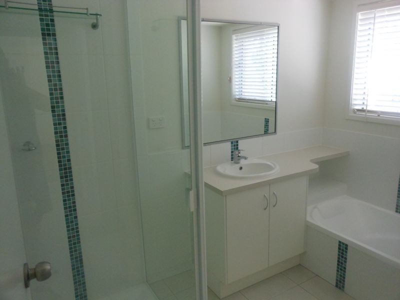 131 Moores Pocket Rd, Moores Pocket QLD 4305